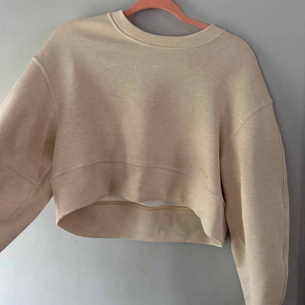 Lululemon Cropped Sweatshirt